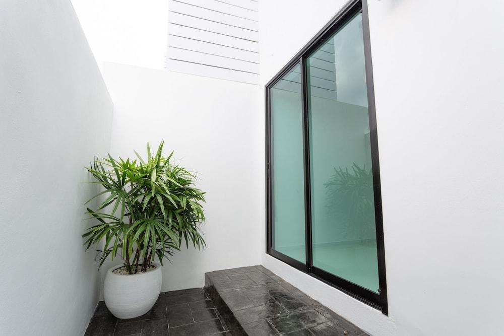 Barayan Place Na Chom Thian Ngoại thất bức ảnh